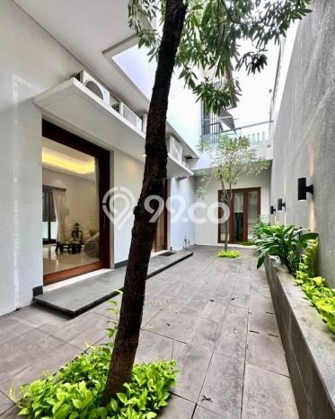 Hunian Super Elit dengan Akses Paling Strategis di Pondok Indah, Jakarta Selatan Hunian Super Elit dengan Akses Paling Strategis di Pondok Indah, Jakarta Selatan