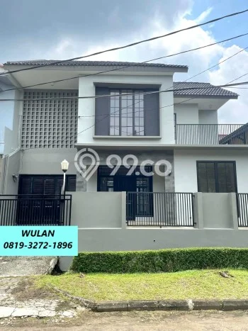 Rumah Mewah LB 250m2 Siap Pakai Desain Elegan di Sektor 5 - Bintaro, Tangerang Selatan Rumah Mewah LB 250m2 Siap Pakai Desain Elegan di Sektor 5 - Bintaro, Tangerang Selatan