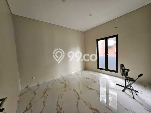 Rumah Elit LB 92m2 Siap Huni Desain Elegan di Rempoa, Tangerang Selatan Rumah Elit LB 92m2 Siap Huni Desain Elegan di Rempoa, Tangerang Selatan