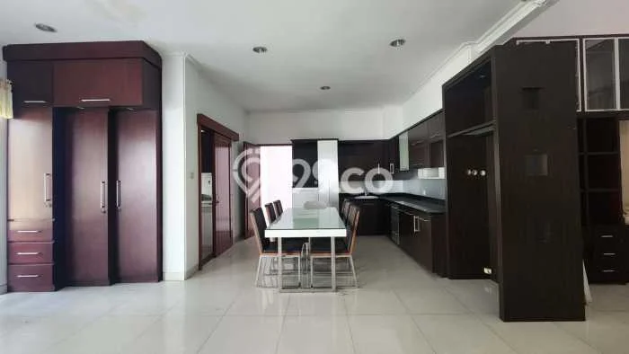 Rumah Disewakan Bandung LT 485m2 LB 350m2 Kawasan Pasteur Rumah Disewakan Bandung LT 485m2 LB 350m2 Kawasan Pasteur