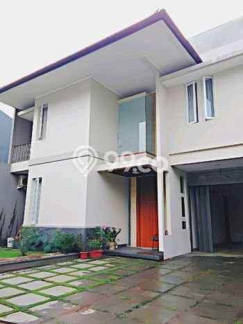 Rumah Luxury Modern Tanpa Renovasi di Setra Murni Bandung Rumah Luxury Modern Tanpa Renovasi di Setra Murni Bandung