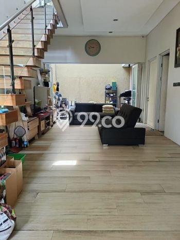 Rumah Modern 3 KT di Terusan Buah Batu Bandung Semi Furnished Rumah Modern 3 KT di Terusan Buah Batu Bandung Semi Furnished