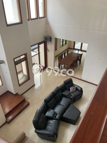 Rumah sewa siap huni 5 Kamar Tidur di Setra Murni, Bandung Rumah sewa siap huni 5 Kamar Tidur di Setra Murni, Bandung