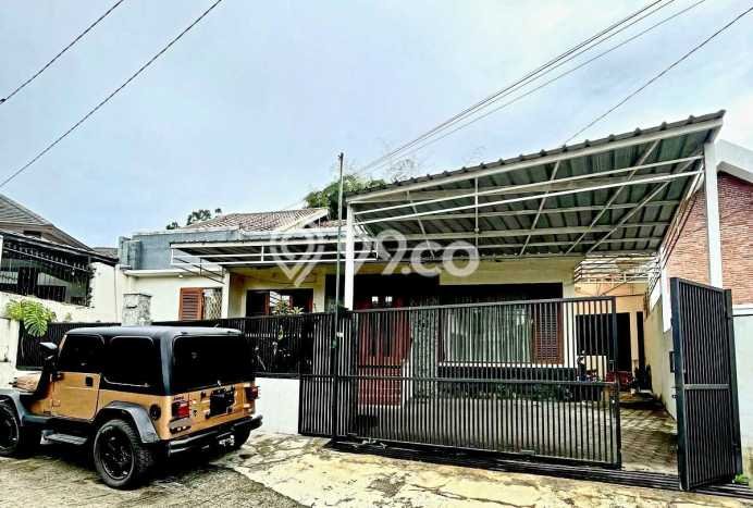 Rumah Mewah LB 175m2 Siap Huni Desain Elegan di Pasteur, Bandung Rumah Mewah LB 175m2 Siap Huni Desain Elegan di Pasteur, Bandung
