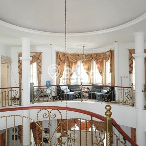 Jual Rumah Mewah Elegan Dengan View Eksklusif di Pasteur, Bandung Jual Rumah Mewah Elegan Dengan View Eksklusif di Pasteur, Bandung