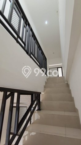 Hunian Cantik Modern Lb 130m2 di Lengkong, Bandung Hunian Cantik Modern Lb 130m2 di Lengkong, Bandung