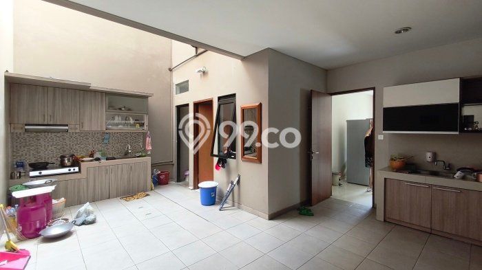 Dijual Rumah Premium dengan Fasilitas Sekitar Komplit di Sukasari, Bandung Dijual Rumah Premium dengan Fasilitas Sekitar Komplit di Sukasari, Bandung