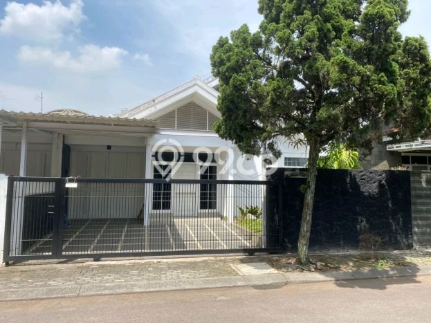 Rumah Cantik Siap Huni Di Bojongloa Kidul Luas 150m2 Lokasi Strategis Rumah Cantik Siap Huni Di Bojongloa Kidul Luas 150m2 Lokasi Strategis