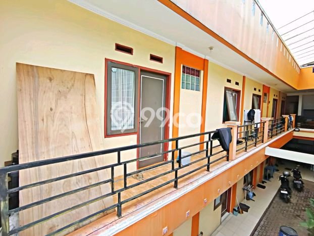 Dijual Kost di Kawasan Arcamanik, Bandung, Spesifikasi 10 KT, 10 KM, 190m2 Dijual Kost di Kawasan Arcamanik, Bandung, Spesifikasi 10 KT, 10 KM, 190m2