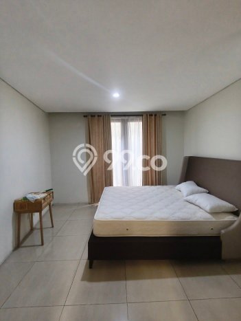 Disewakan! Rumah 3 Kamar Tidur &
3 Kamar Mandi di Setra Duta, Bandung Disewakan! Rumah 3 Kamar Tidur &
3 Kamar Mandi di Setra Duta, Bandung