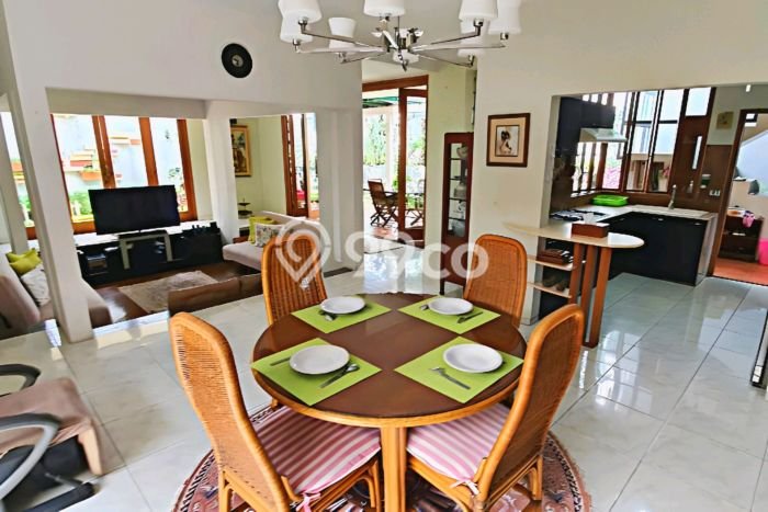 Jarang Ada! Rumah Sewa 4 Kamar Bagus Siap Huni Setra Sari Jarang Ada! Rumah Sewa 4 Kamar Bagus Siap Huni Setra Sari