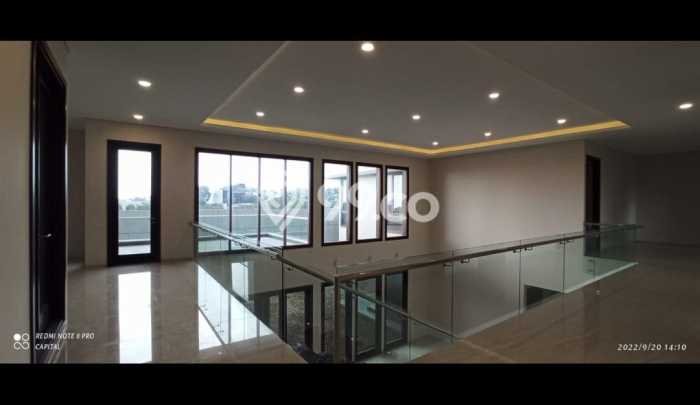 Dijual Rumah Luas Megah Dengan View Eksklusif di Setra Duta, Bandung Dijual Rumah Luas Megah Dengan View Eksklusif di Setra Duta, Bandung