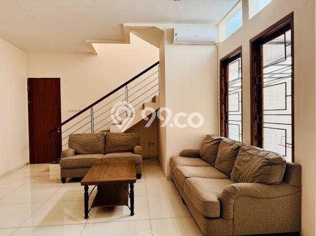 Siap Huni Rumah Mewah 4 Kamar di Sukasari Dekat ke Mana Saja Siap Huni Rumah Mewah 4 Kamar di Sukasari Dekat ke Mana Saja
