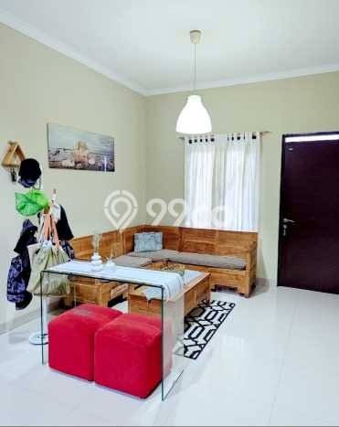 For Sale Rumah 4 Kamar Lokasi Strategis Nyaman dan Strategis di Mandalajati For Sale Rumah 4 Kamar Lokasi Strategis Nyaman dan Strategis di Mandalajati