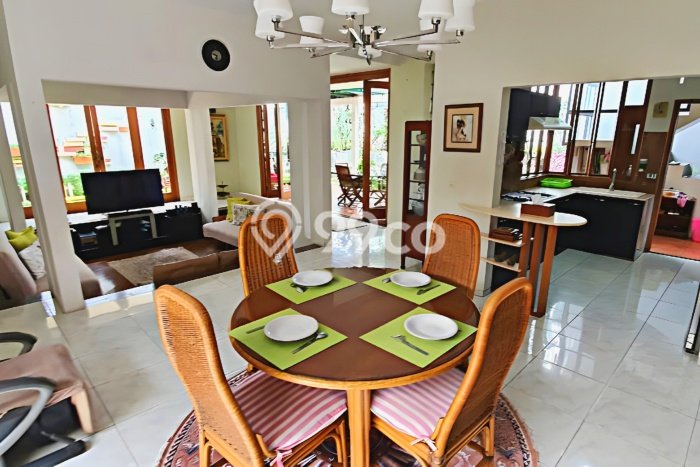 Jarang Ada! Rumah Sewa 4 Kamar Bagus Siap Huni Setra Sari Jarang Ada! Rumah Sewa 4 Kamar Bagus Siap Huni Setra Sari