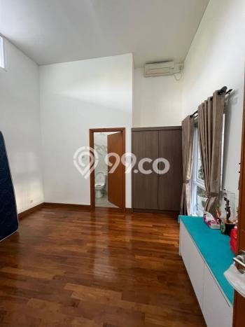 Rumah sewa siap pakai 4 KT di Setra Duta, Bandung Rumah sewa siap pakai 4 KT di Setra Duta, Bandung
