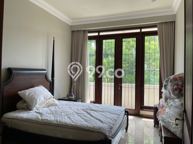 Rumah Elit Modern Siap Huni di Geger Kalong Bandung Rumah Elit Modern Siap Huni di Geger Kalong Bandung