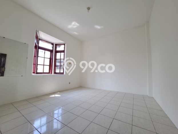 Dijual Cepat Rumah Favorit Siap Huni LB 200m2 di Antapani, Bandung Dijual Cepat Rumah Favorit Siap Huni LB 200m2 di Antapani, Bandung
