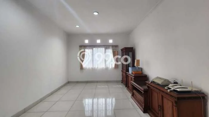 Rumah Disewakan Bandung LT 485m2 LB 350m2 Kawasan Pasteur Rumah Disewakan Bandung LT 485m2 LB 350m2 Kawasan Pasteur