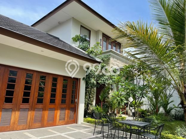 Rumah Elit Modern Siap Huni di Geger Kalong Bandung Rumah Elit Modern Siap Huni di Geger Kalong Bandung