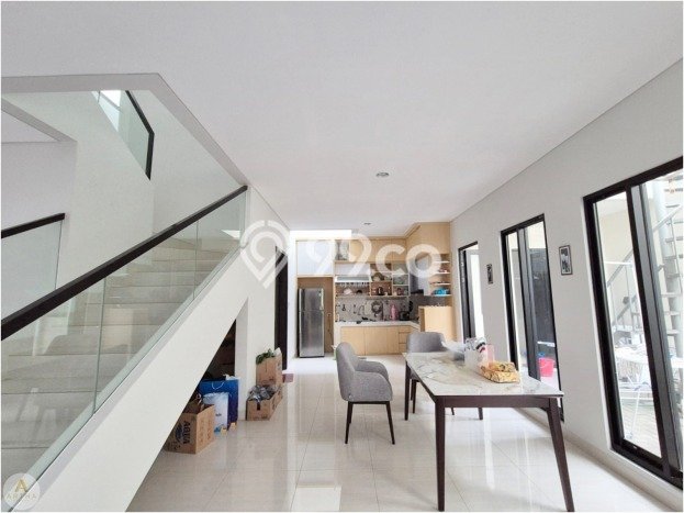 Hunian Elit LB 252m2 Siap Huni Desain Elegan di Gede Bage, Bandung Hunian Elit LB 252m2 Siap Huni Desain Elegan di Gede Bage, Bandung