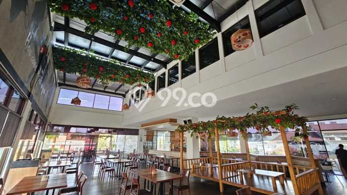 Komersial Disewa di Bandung dengan LB 2000m2 Area Komersial Ramai Komersial Disewa di Bandung dengan LB 2000m2 Area Komersial Ramai