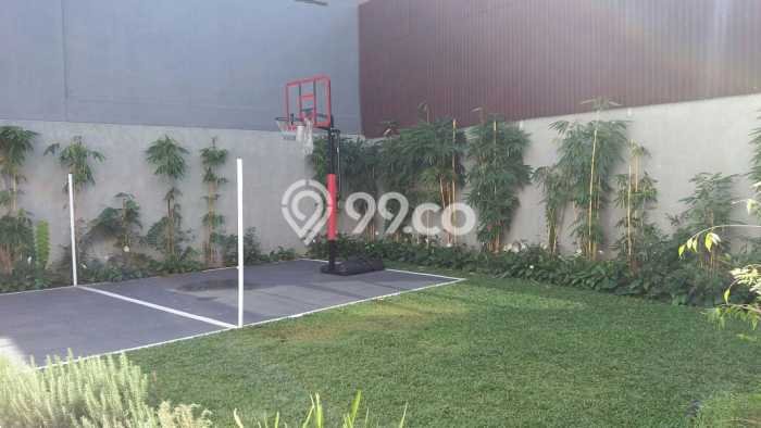 LOKASI TERBAIK! Rumah kawasan , 4 KT, Area Premium, Luas 1000m2m² Bangunan 850m2m² LOKASI TERBAIK! Rumah kawasan , 4 KT, Area Premium, Luas 1000m2m² Bangunan 850m2m²