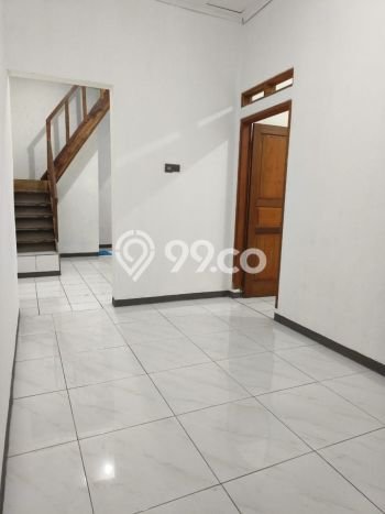 Bisa KPR! Rumah Asri di Bojongloa Kidul, Luas 60m² LB 50m² Bisa KPR! Rumah Asri di Bojongloa Kidul, Luas 60m² LB 50m²