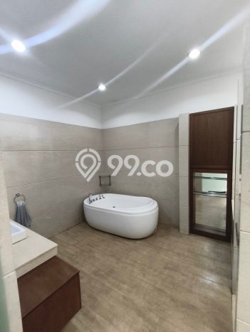 Rumah Luxury Modern Tanpa Renovasi di Setra Murni Bandung Rumah Luxury Modern Tanpa Renovasi di Setra Murni Bandung