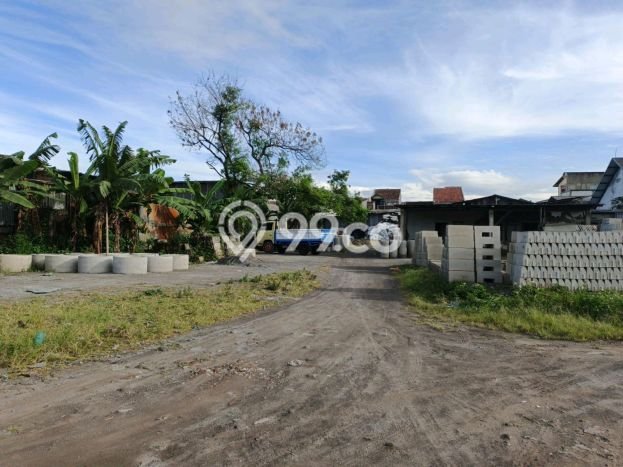 Lahan Dijual Lokasi Strategis di Bandung dengan Luas 3869m2 Lahan Dijual Lokasi Strategis di Bandung dengan Luas 3869m2