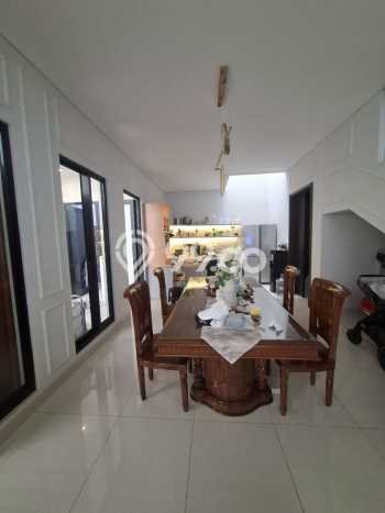 Hunian Elit LB 252m2 Siap Huni Desain Elegan di Summarecon Bandung, Bandung Hunian Elit LB 252m2 Siap Huni Desain Elegan di Summarecon Bandung, Bandung