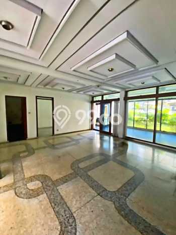 Rumah Mewah Siap Huni LT 446m2 di Sukasari, Bandung Rumah Mewah Siap Huni LT 446m2 di Sukasari, Bandung