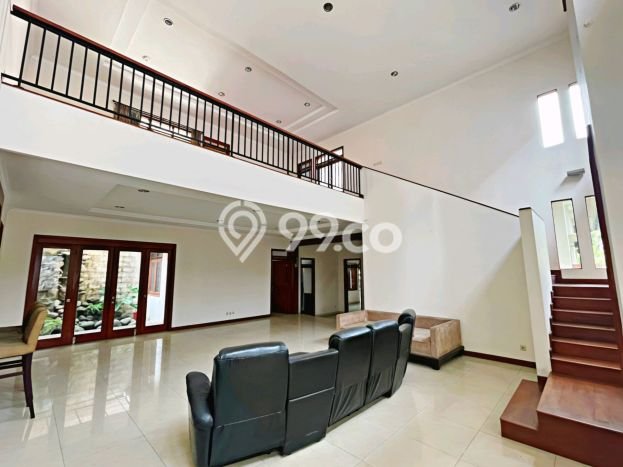 Rumah sewa siap huni 5 Kamar Tidur di Setra Murni, Bandung Rumah sewa siap huni 5 Kamar Tidur di Setra Murni, Bandung