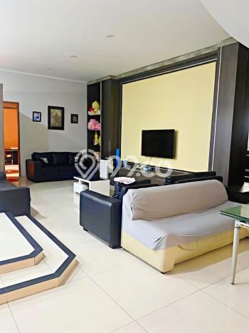 Ready to Use! Premium House LT 400m2 Desain Elegan di Singgasana Ready to Use! Premium House LT 400m2 Desain Elegan di Singgasana