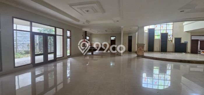 RARE UNIT! Rumah kawasan , 12 KT, View Indah, Luas 1515m2m² LB 1500m2m² RARE UNIT! Rumah kawasan , 12 KT, View Indah, Luas 1515m2m² LB 1500m2m²