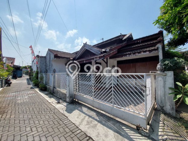 Siap Huni Rumah Mewah 12 Kamar di Danurejan Dekat ke Mana Pun Siap Huni Rumah Mewah 12 Kamar di Danurejan Dekat ke Mana Pun