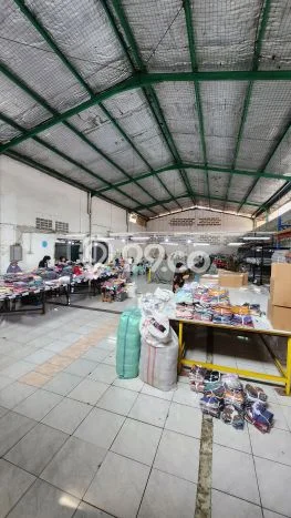 Gudang untuk Disewa di Pusat Bandung Luas Bangunan 500m2 Gudang untuk Disewa di Pusat Bandung Luas Bangunan 500m2