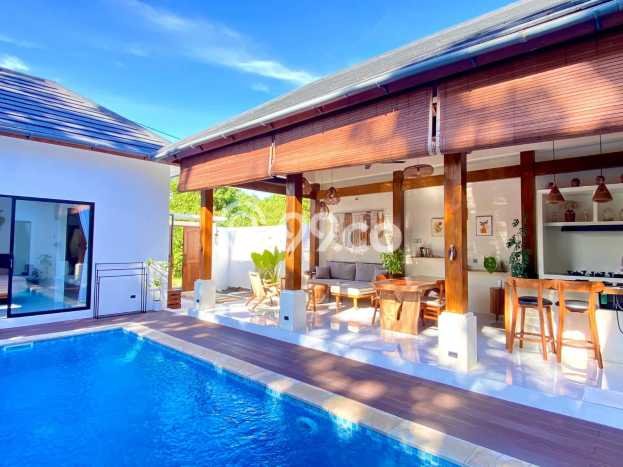Vila Kawasan Kutuh, Dimensi 200m², Area Strategis untuk bisnis Vila Kawasan Kutuh, Dimensi 200m², Area Strategis untuk bisnis