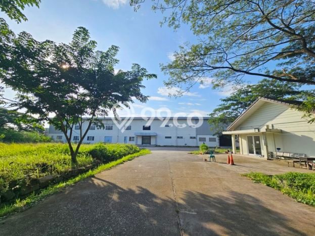 Dijual! Gudang di Cikarang Bekasi LT 39694m2 / LB 9012m2 Kawasan Strategis Dijual! Gudang di Cikarang Bekasi LT 39694m2 / LB 9012m2 Kawasan Strategis