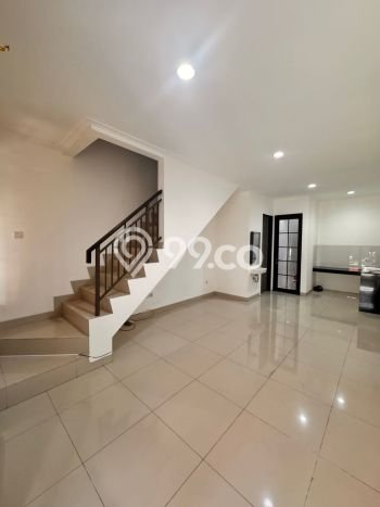 Rumah Strategis Modern Lb 75m2 di Cipondoh, Tangerang Rumah Strategis Modern Lb 75m2 di Cipondoh, Tangerang