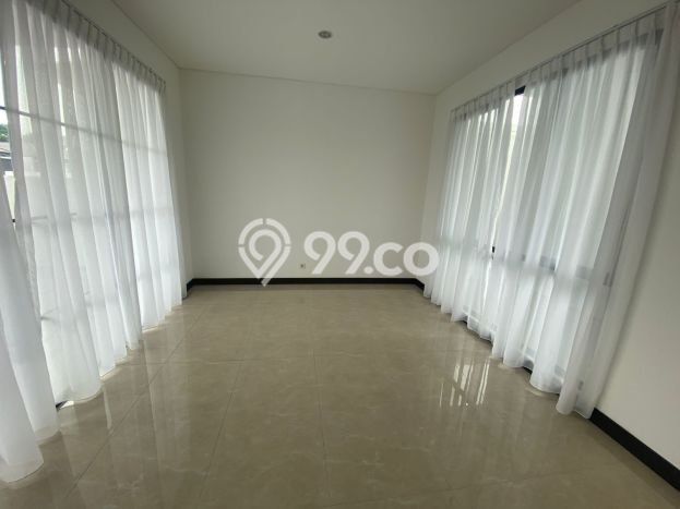 Rumah Elit Modern Tanpa Renovasi di BSD Tangerang Rumah Elit Modern Tanpa Renovasi di BSD Tangerang