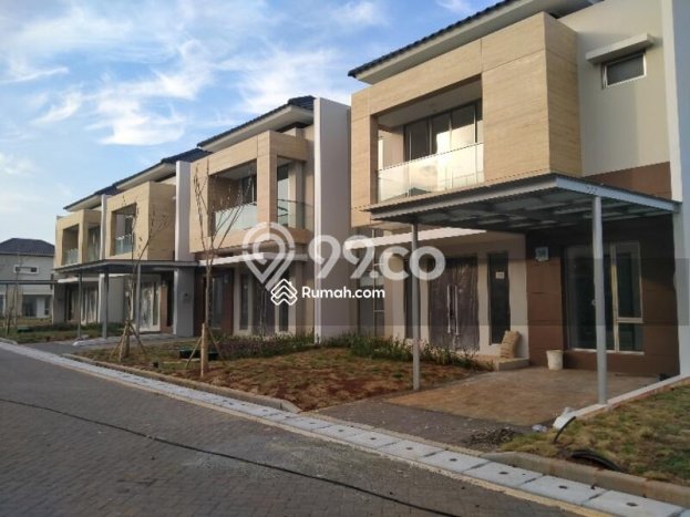 Ready to Use! Luxury House LT 150m2 Desain Elegan di Golf Island Ready to Use! Luxury House LT 150m2 Desain Elegan di Golf Island