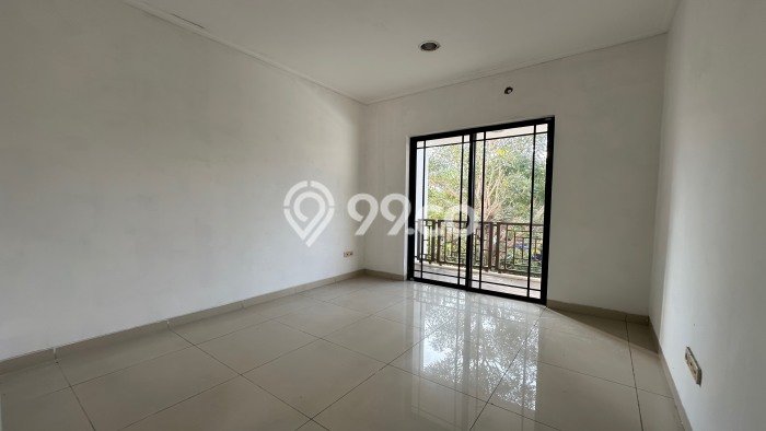 Dijual Rumah Mewah Megah Dengan View Cantik di Green Lake City, Jakarta Barat Dijual Rumah Mewah Megah Dengan View Cantik di Green Lake City, Jakarta Barat