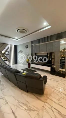 Hunian Elit LB 430m2 Siap Huni Desain Elegan di Pantai Indah Kapuk, Jakarta Utara Hunian Elit LB 430m2 Siap Huni Desain Elegan di Pantai Indah Kapuk, Jakarta Utara