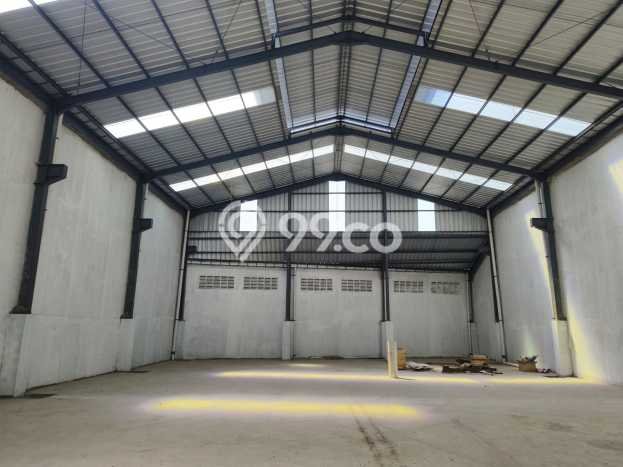 Gudang Dijual di Cipondoh LT 800m2, LB 642m2 untuk Investasi Gudang Dijual di Cipondoh LT 800m2, LB 642m2 untuk Investasi