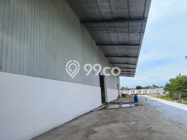 Disewakan Gudang komersial di Sepatan luas bangunan 7200m2 Disewakan Gudang komersial di Sepatan luas bangunan 7200m2