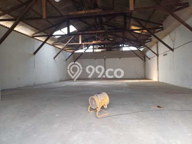 Unit Gudang Tersedia di Kamal Spesifikasi LB 220m2 Unit Gudang Tersedia di Kamal Spesifikasi LB 220m2