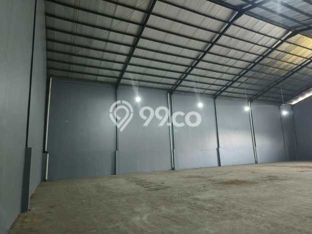 Unit Gudang disewakan di Cipondoh Tangerang dengan LT 800m2 / LB 600m2 Unit Gudang disewakan di Cipondoh Tangerang dengan LT 800m2 / LB 600m2