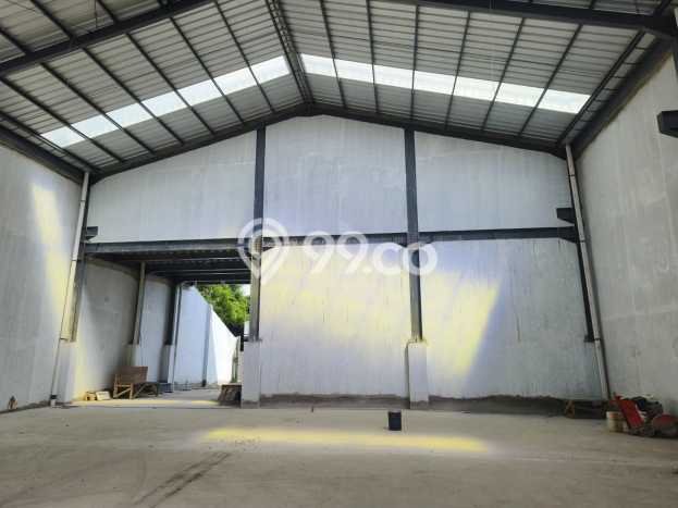 Gudang Dijual di Cipondoh LT 800m2, LB 642m2 untuk Investasi Gudang Dijual di Cipondoh LT 800m2, LB 642m2 untuk Investasi