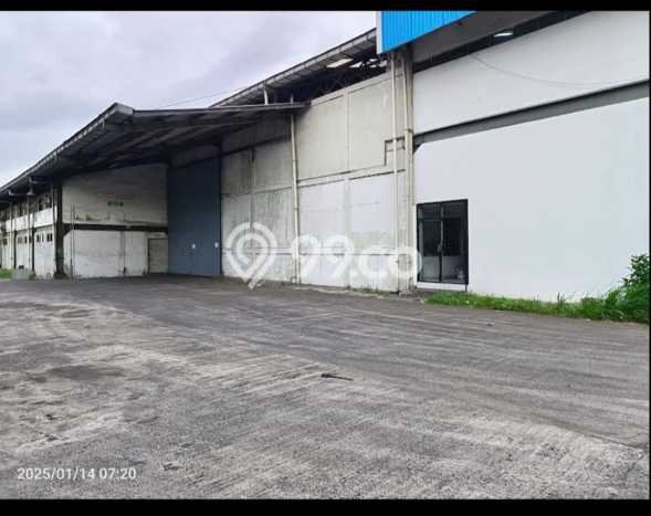 Pabrik Dijual di Bekasi LT 8205m2 & LB 4000m2 Lokasi Terbaik! Pabrik Dijual di Bekasi LT 8205m2 & LB 4000m2 Lokasi Terbaik!